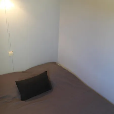 T2 Avec Terrasse Et Wi-fi à 100m Des Thermes - Fr-1-541-130